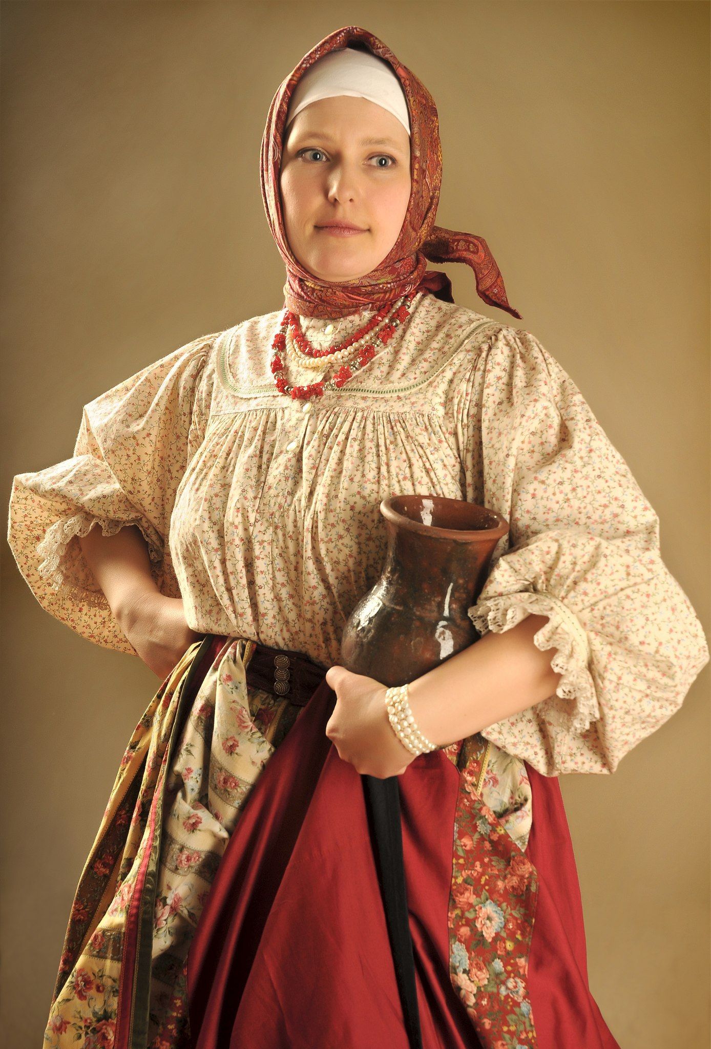 Girls in Slavic costumes in Zhuhai